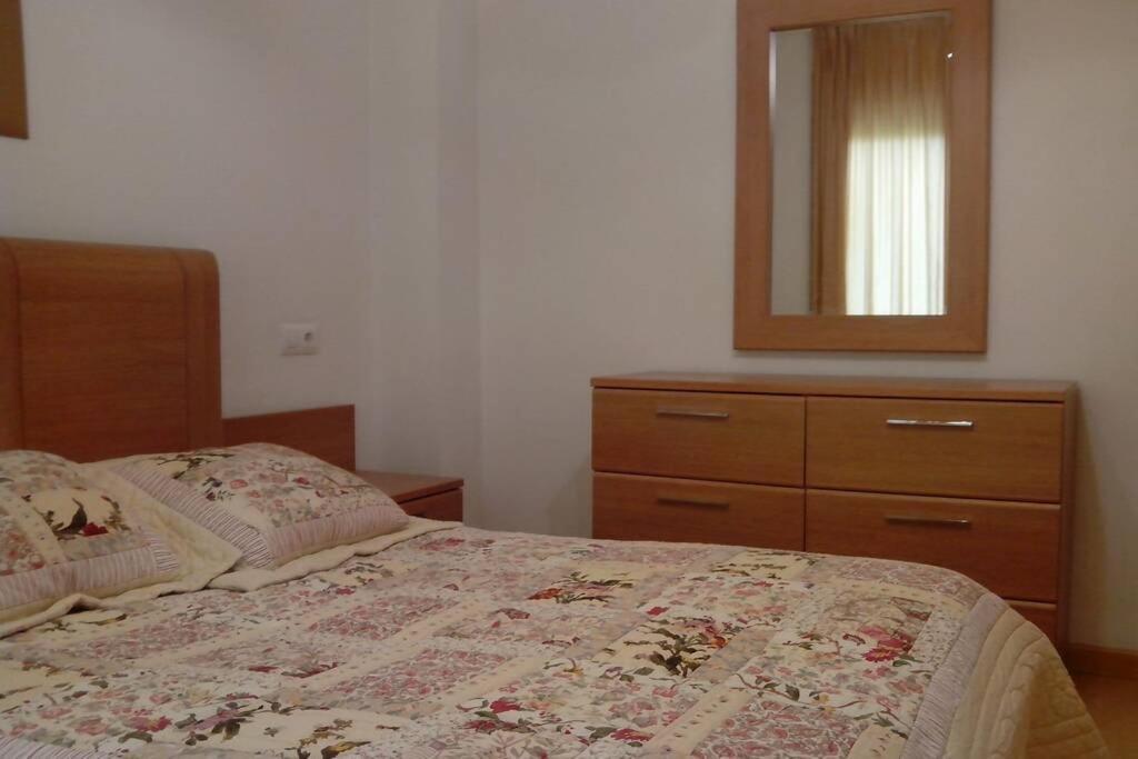 Bonito Apartamento De 3 Hab. Con Jardin Росас Экстерьер фото