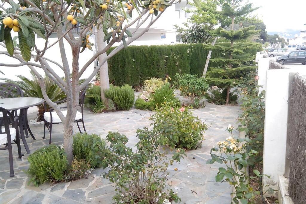Bonito Apartamento De 3 Hab. Con Jardin Росас Экстерьер фото